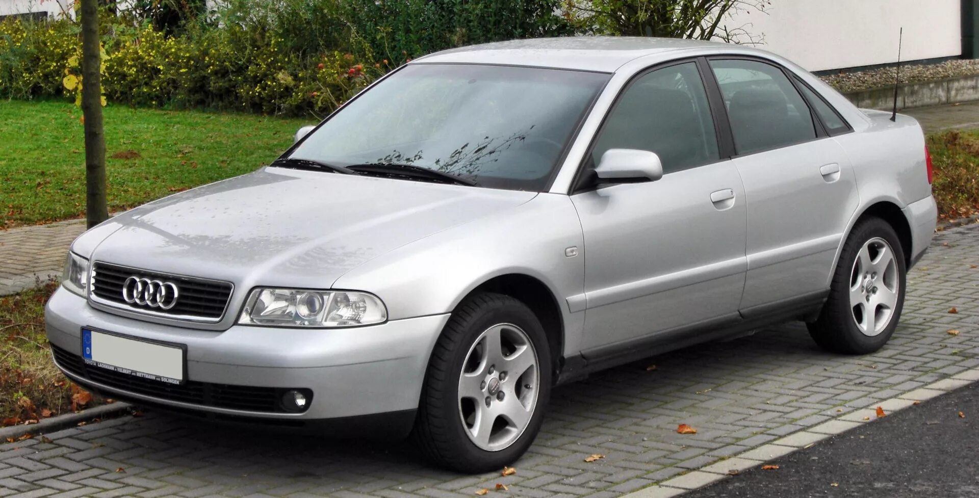 Audi a4 b5 1998. Audi a4 1999. Ауди а4 б5 1997. Ауди а4 b5 2000. Ауди а4 б5 2000 года