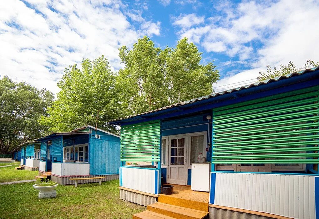 база отдыха анапа джемете. весна анапа джемете база отдыха. пионерский проспект анапа белый лебедь. турбаза джемете. у самого моря джемете.