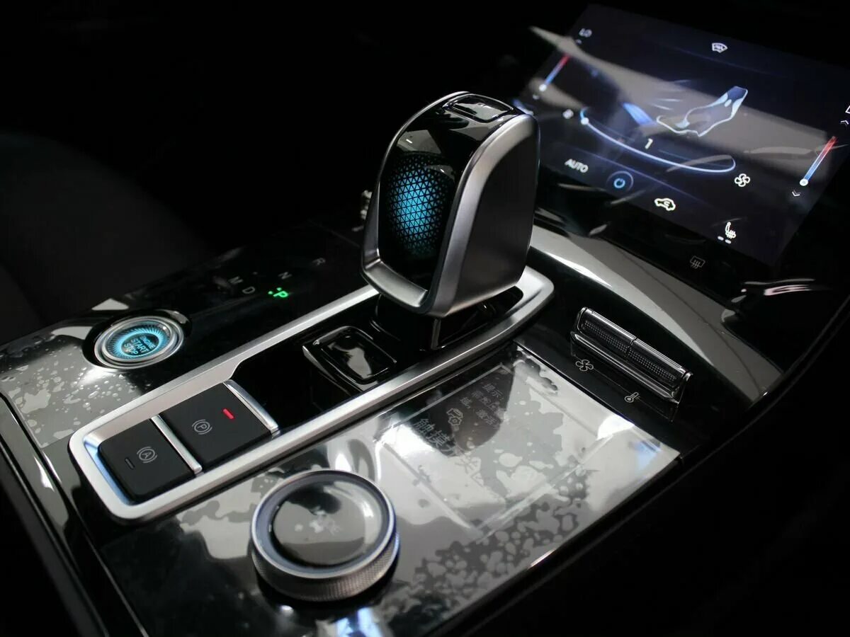 Tiggo 8 pro max 1.6. Tiggo 8 pro max 2025. chery tiggo 8 pro max 2025. chery 2025. tiggo7 pro max 1.6t dct ultimate 4w.