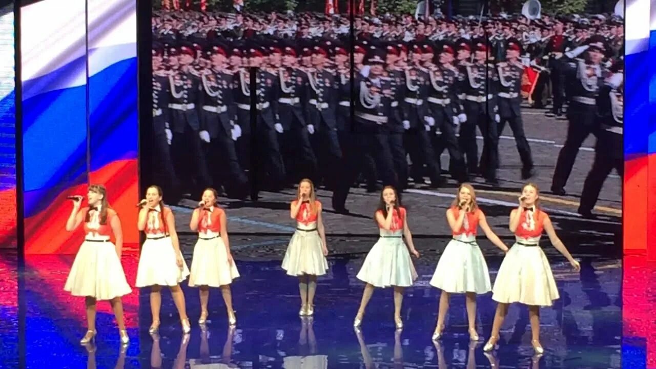 Песня защитники отечества сестры нужины. Хор альтус. Защитники отечества нужины шакирьянов. Песня защитники отечества сестры нужины. Заслуженный коллектив рф соловушка.