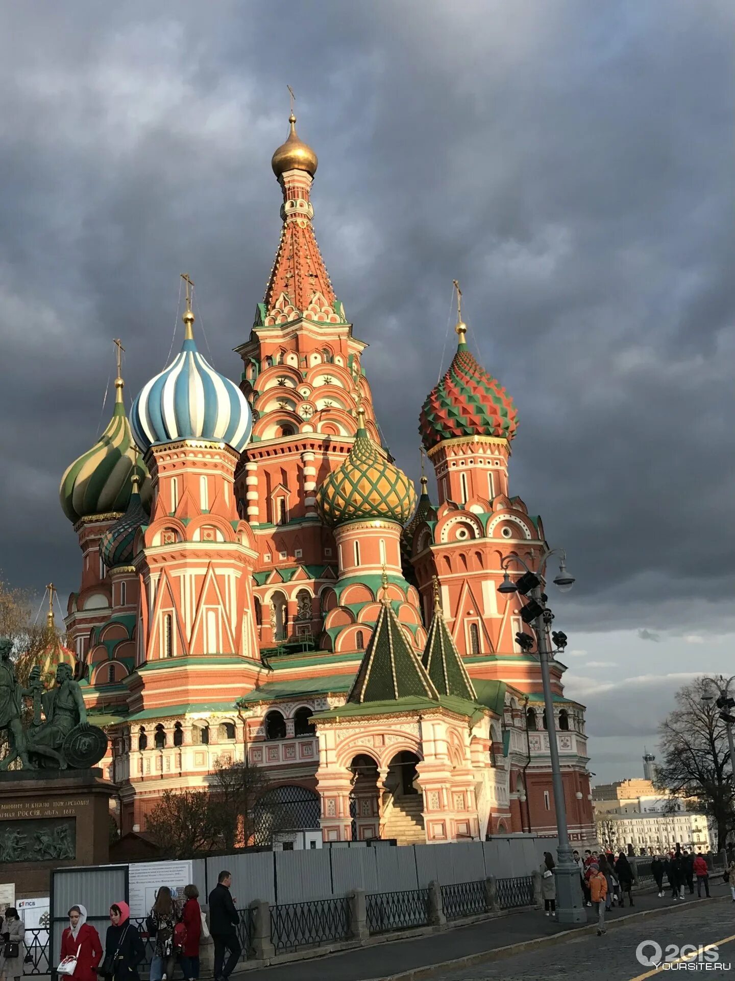 Как называется храм на красной площади. Покровский собор храм василия блаженного. москва красная площадь храм василия блаженного. покровский собор в москве. храм ивана блаженного в москве.