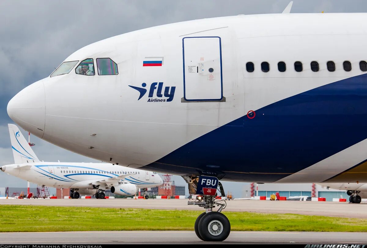 IFLY Airlines самолеты. Модель борта 333 IFLY. Airbus a330 i Fly.