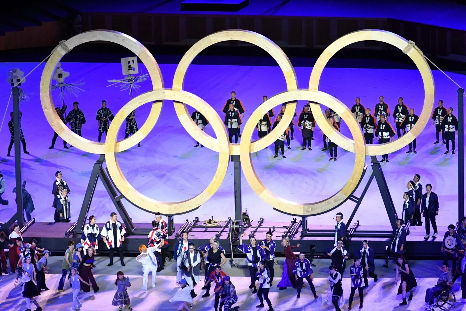Смотрела открытие олимпиады. Церемония открытия олимпиады в Сочи 2014. Парад наций на Олимпийских играх в Токио.