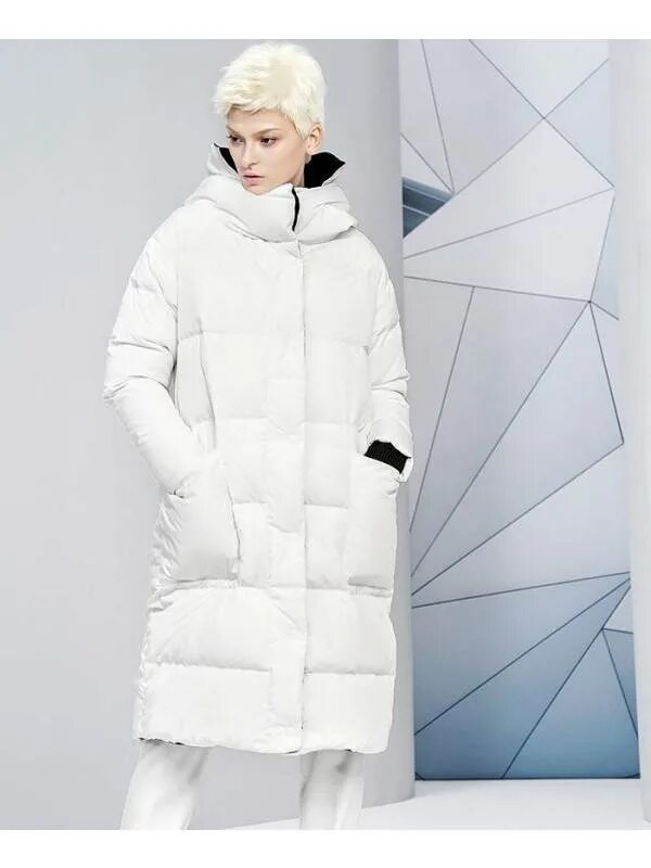 белый пуховик женский. длинный пуховик женский. белый длинный пуховик женский. белый длинный пуховик. пуховик одеяло плюс сайз.