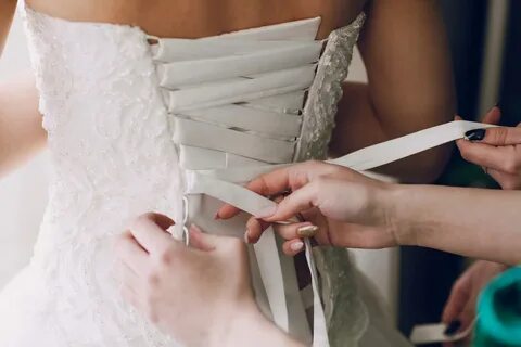 Как завязывать корсет