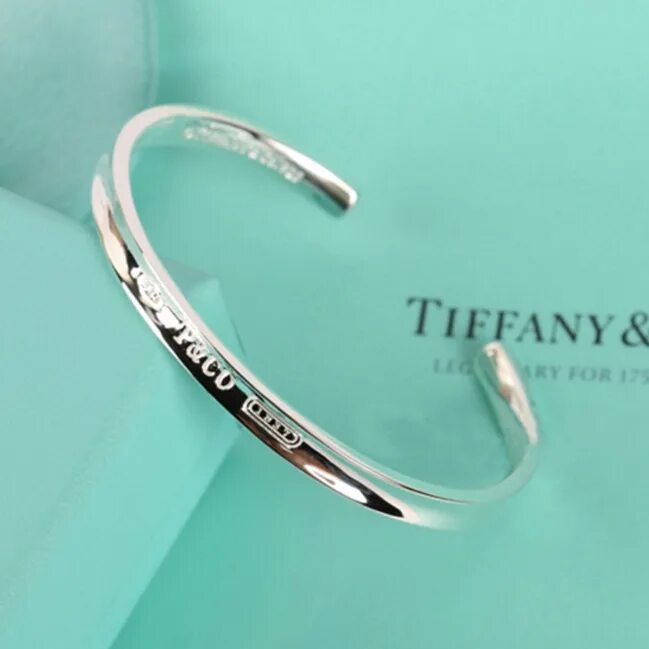 Клеймо Тиффани. Клеймо Тиффани на кольце. Гравировка Tiffany.