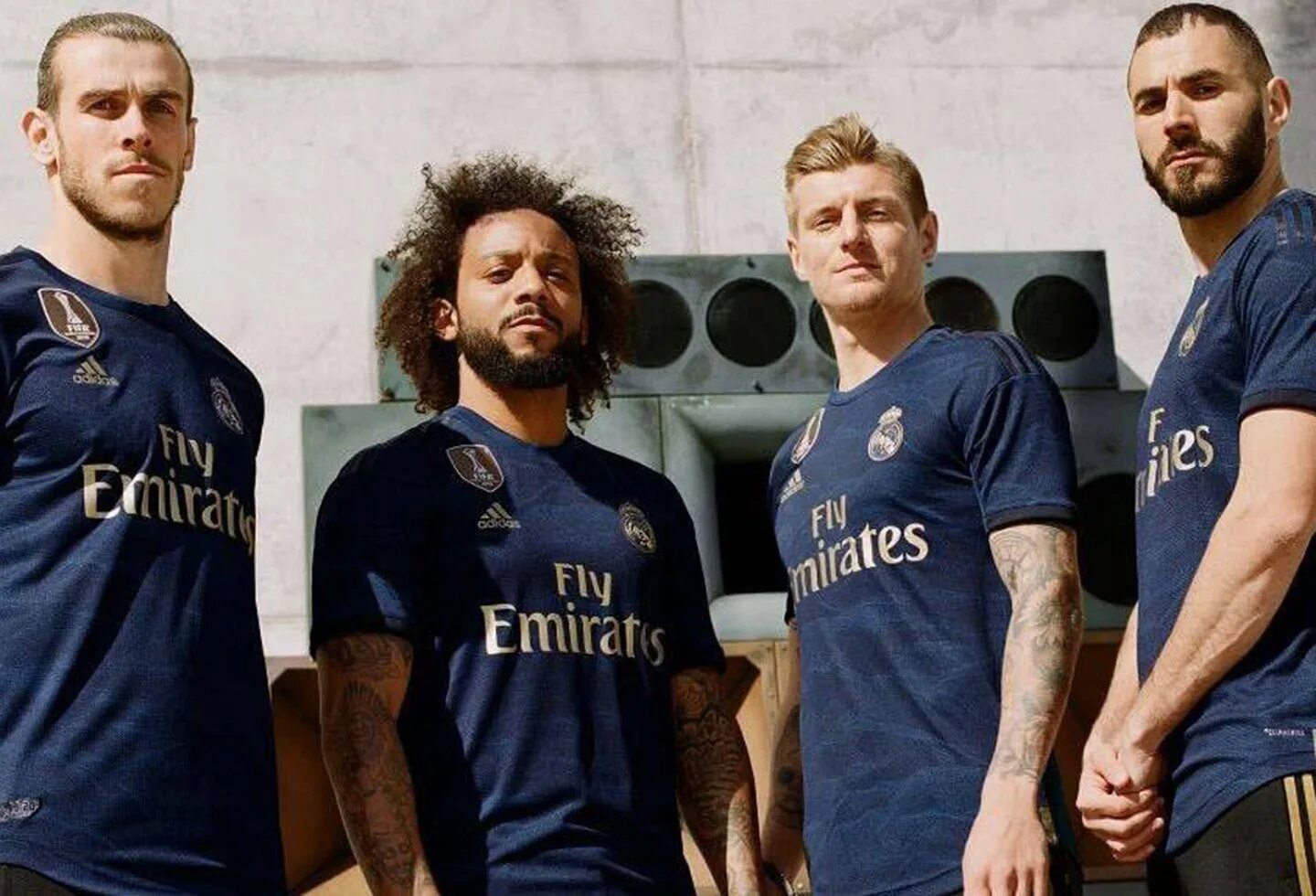 Новая форма 2019. Real madrid away kit. золотая форма реал мадрид. форма реала 19-20. реал мадрид форма 2019.