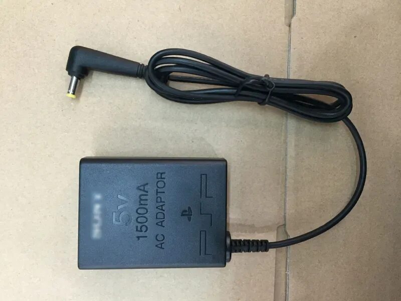 Psp зарядное. Зарядка на псп 1008. psp 2000 зарядка. зарядка для psp sony. адаптер переменного тока для псп.