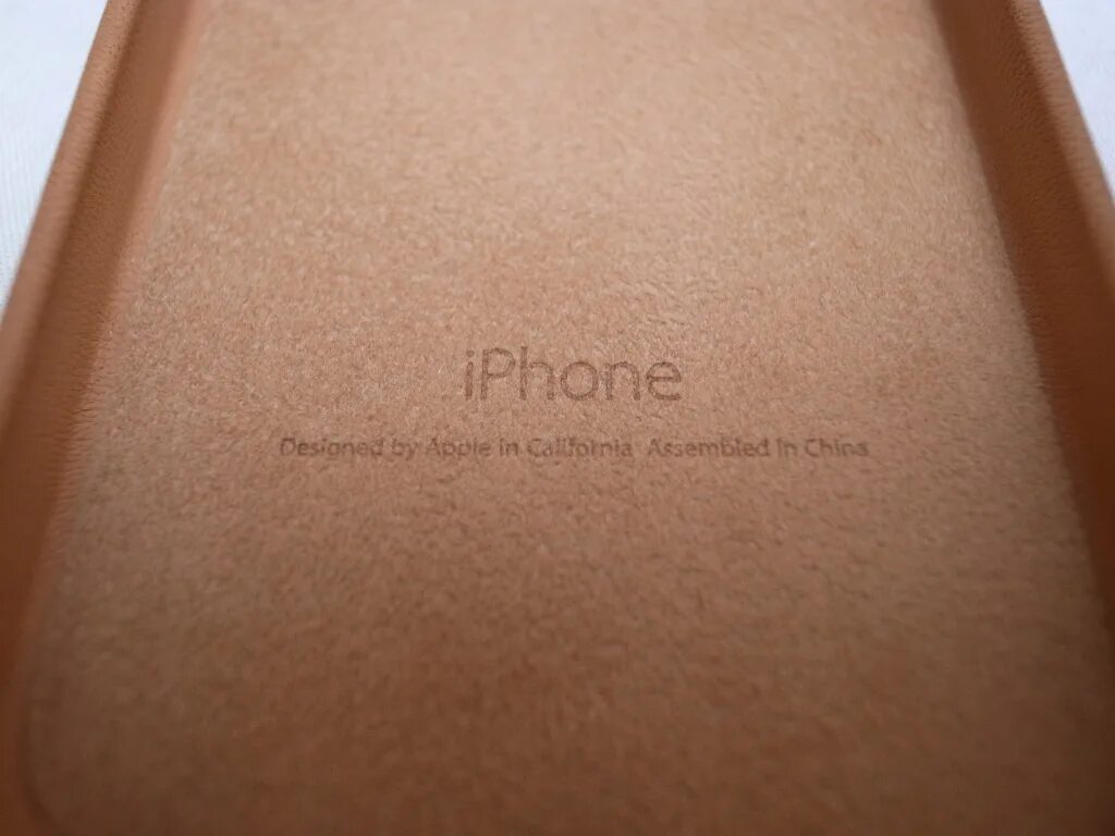 Как отличить чехол apple. Чехол apple оригинал или нет. оригинальный и поддельный чехол айфон. как отличить оригинальный чехол apple.