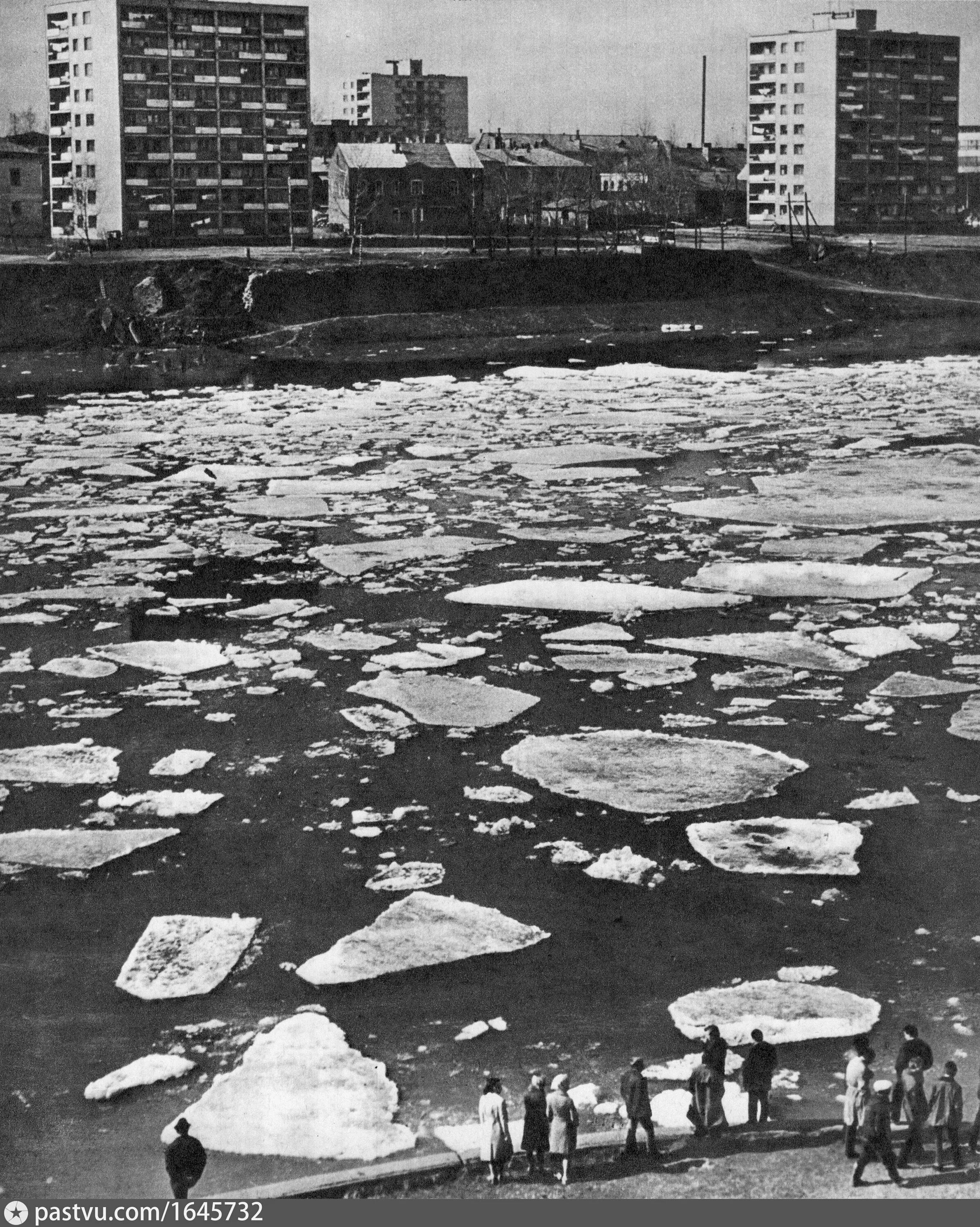 Уровень воды в западной двине