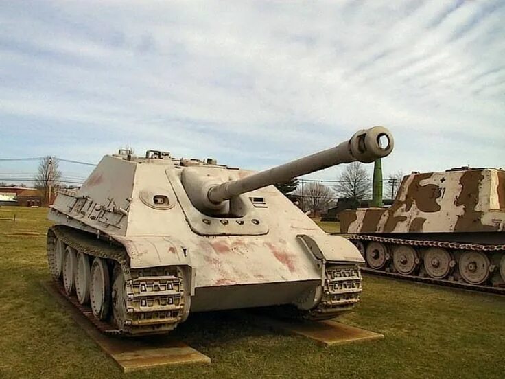 Немецкий танк хуммель. 165 hummel. Немецкая сау hummel. Немецкая пт. Немецкая пт.