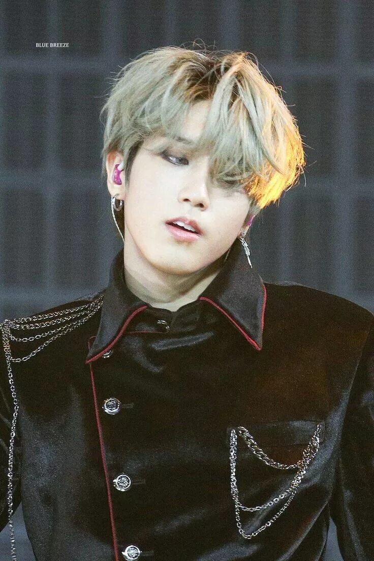 Хан джисон 2021. Хан джисон. Джисон stray kids. Фф хан джисон. Stray kids хан.