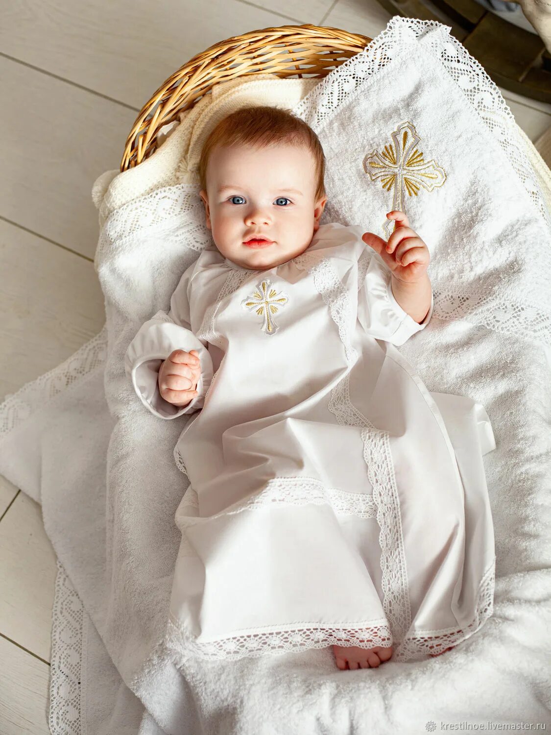 Наряд для крещения мальчика. Крестильная рубашка для мальчика. Крестильный набор для мальчика. Крестильный набор для мальчика. Одежда для крещения мальчика.