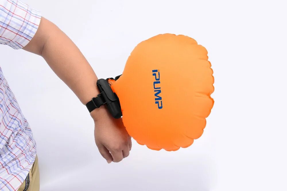 Спасательные шары. Спасательный браслет. Спасательный шар на руку. Спасательный браслет для плавания.