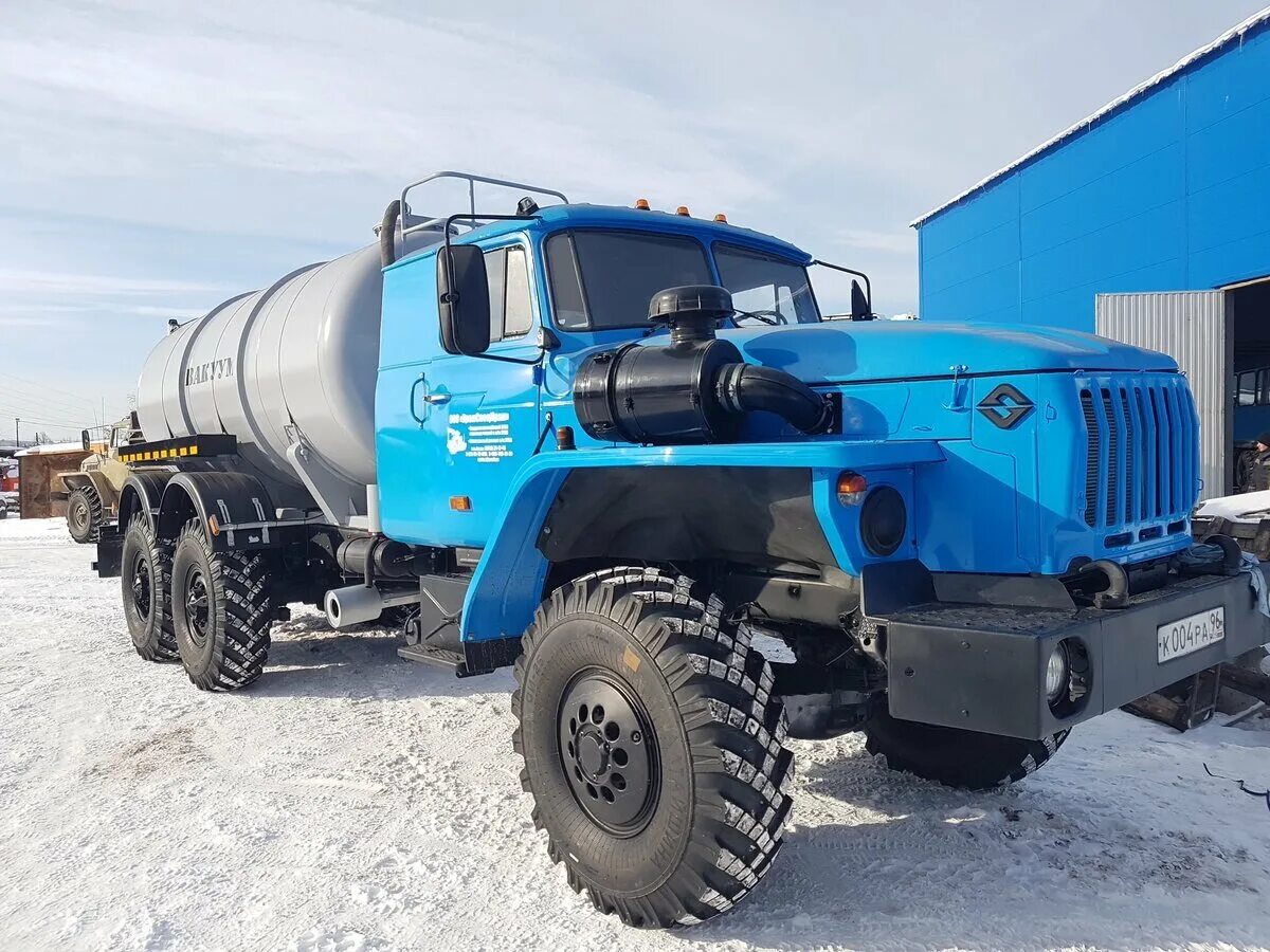 Бортовой автомобиль урал 4320-0111-41. Урал со. Авто урал со сдвоенной кабиной. Военный урал 4320 со спальником. Урал со.