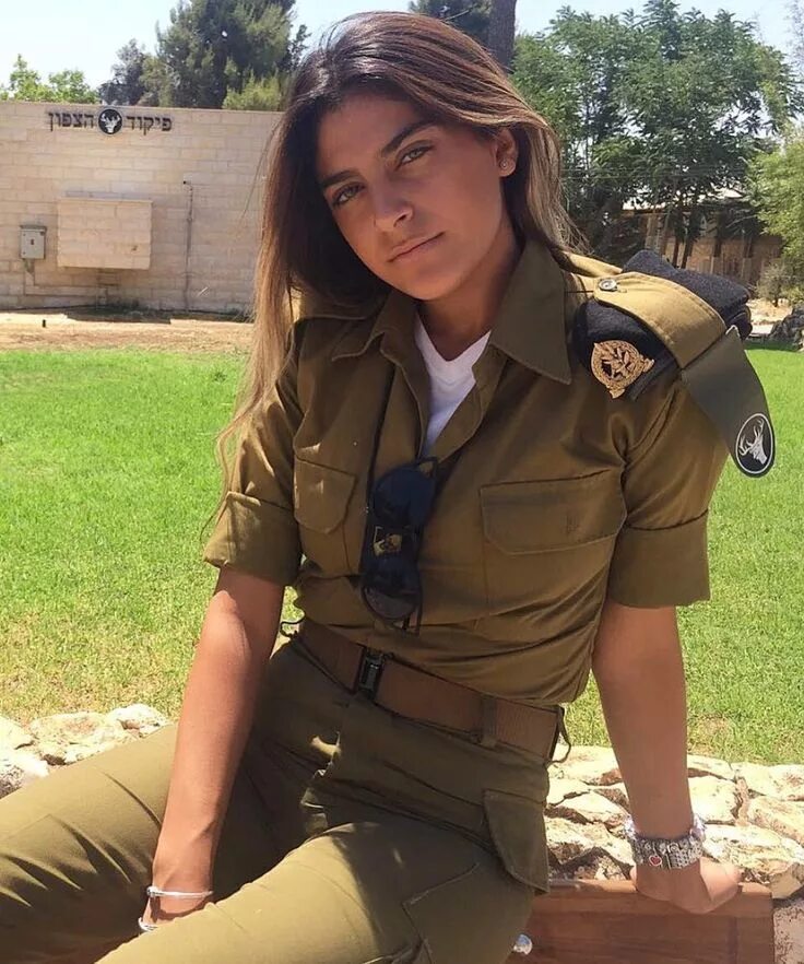 Цахала шарлин. Israel woman. Форма ввс израиля. Даниэлла кертес цахал. Israel woman.