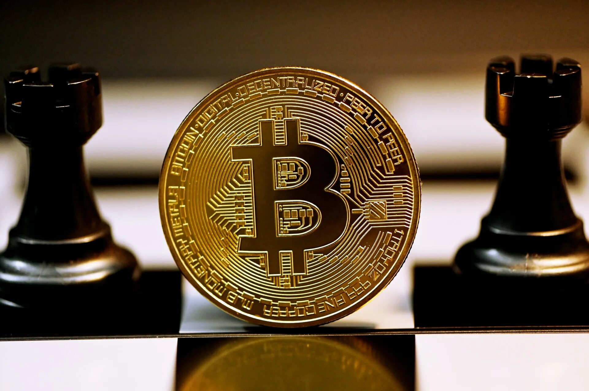 Биткойн упал