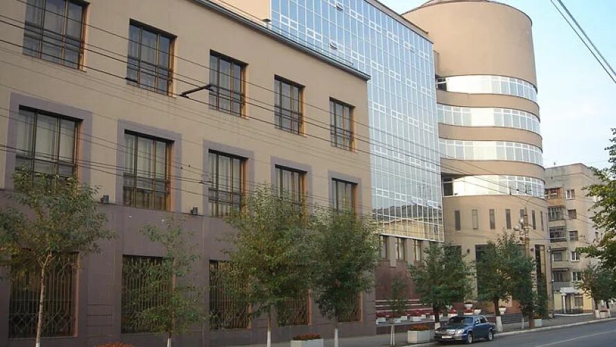 Национальный банк ур. Национальная библиотека удмуртской республики ижевск. Национальный банк удмуртии. Национальный банк удмуртской республики внутри. Национальный банк удмуртской республики внутри.