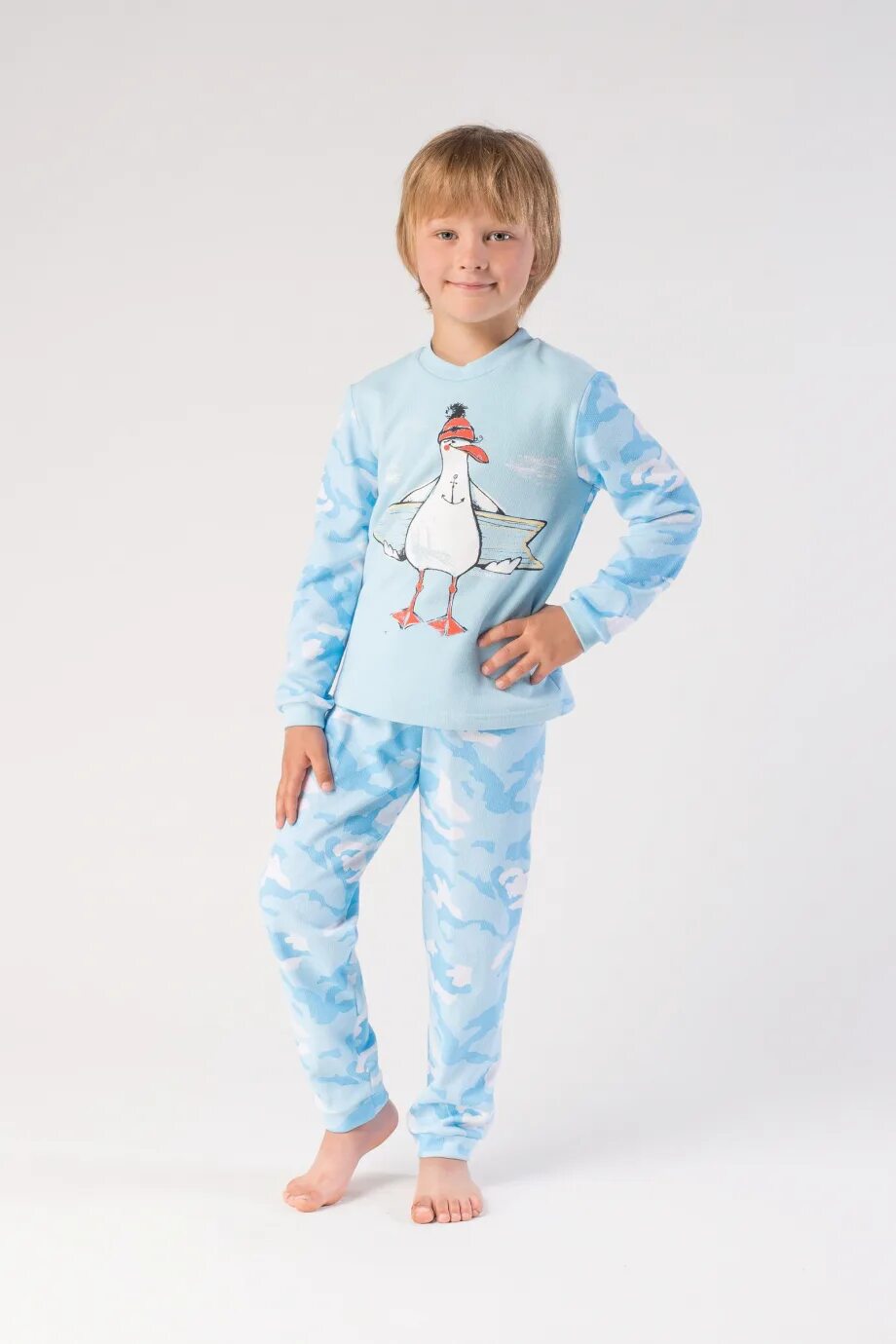 Пижама Свитанок для мальчика. Пижамы детские с длинным рукавом на 3 года. Маленький мальчик в пижаме. Пижамы россия