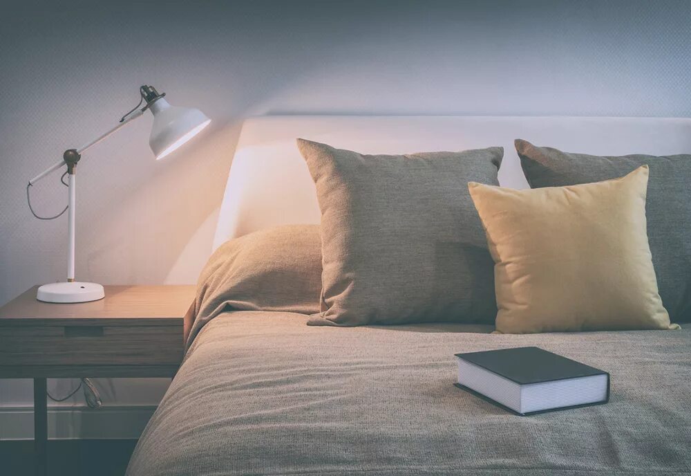 Bed lamp перевод