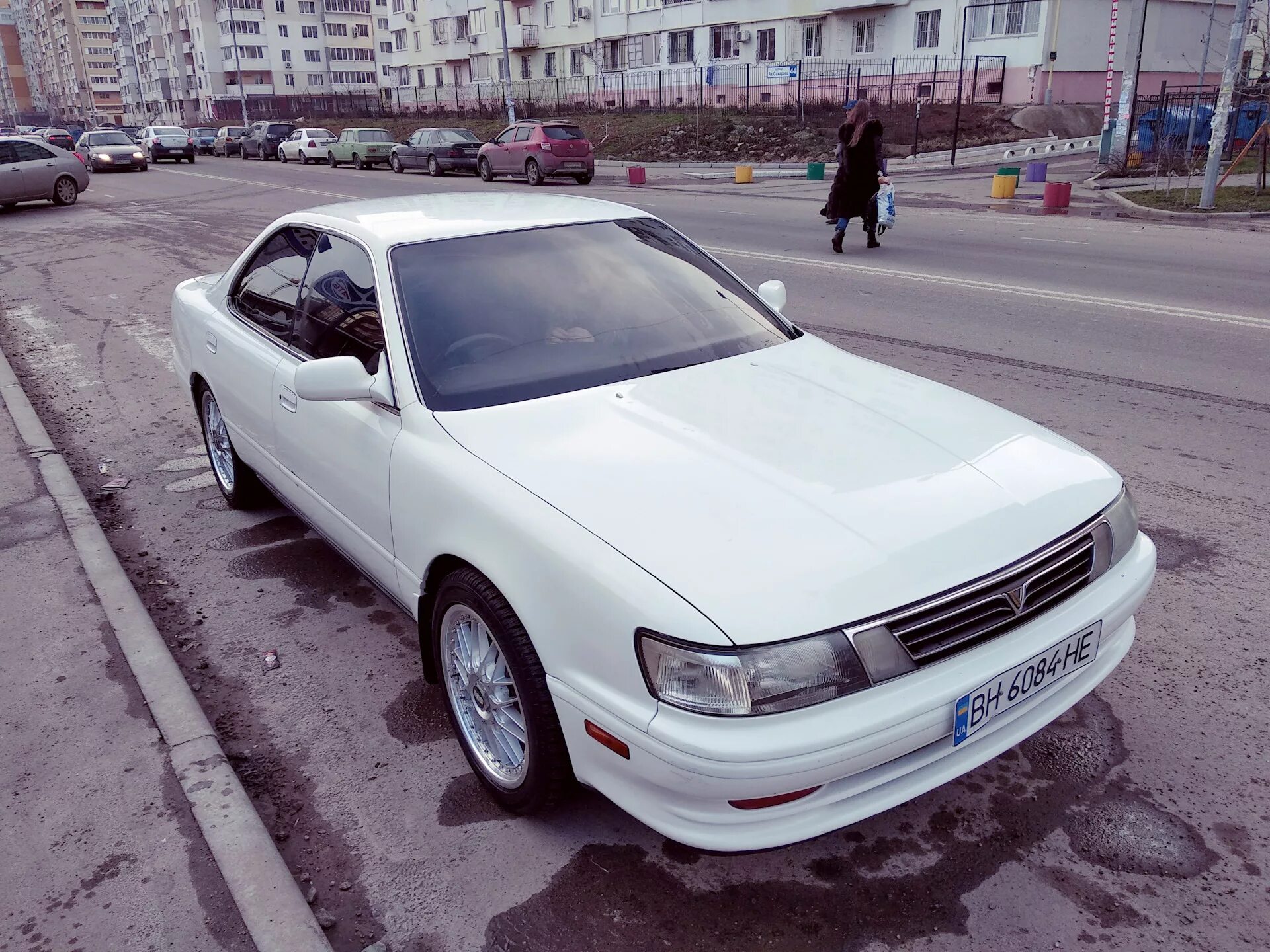 Тойота виста св 32. Тойота Виста св 30 белая. Toyota Vista 1992. Тойота Камри Виста 1992.