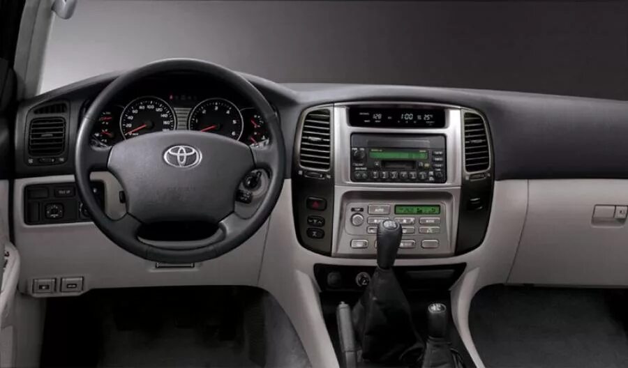 Как снять магнитолу ленд крузер 300 Штатное головное устройство на Toyota Land Cruiser 100, Lexus LX470. Цена: 20 00