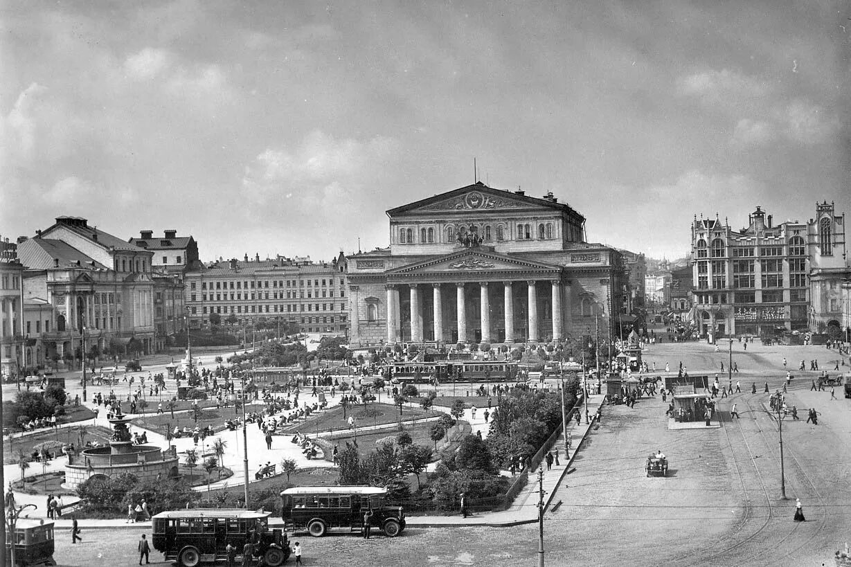 Старейший театр россии. Большой театр Москва 1930. Московский большой театр 20 век. Театральная площадь 1912 год Москва большой театр. Большой театр Москва 1928 год.