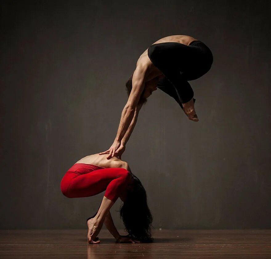 Танцы танцоры. Современная хореография. Нервы на пределе 2016 николас. Ча ча ча сальса румба. Стили танцев современные.