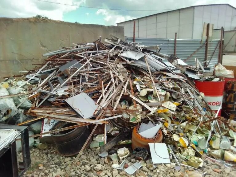 Прием металла подольск. Скупка лома. приём металлолома в подольске. скупка металла. стенд прием лома.