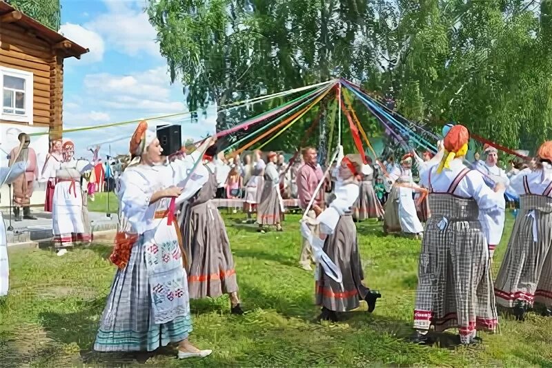 Понтонный мост в заозерье. Поселок заозерье коми. Заозерье сысольский. Понтонный мост в заозерье. Понтонный мост в заозерье.