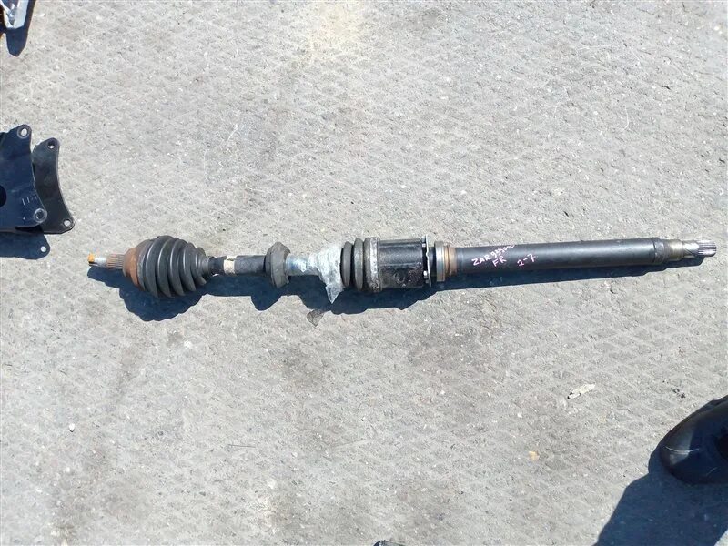 Привод альфа ромео. Привод альфа ромео. Кардан альфа ромео 75. Привод альфа. Кпп альфа ромео задний привод 116.