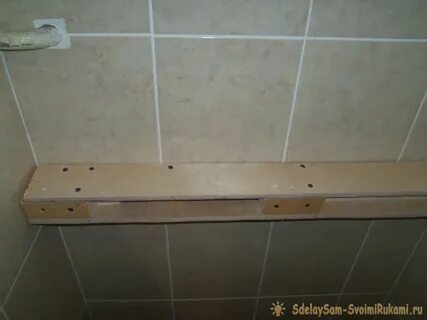 Как приклеить полку на ванну
