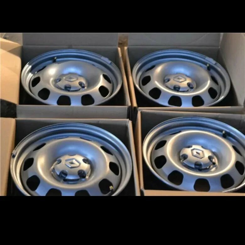 штампованные диски r16 рено дастер. штампованные диски r16 renault duster. оригинальные штампованные диски на рено дастер r16. диски renault duster r16 штампы. диски renault duster r16 оригинал.