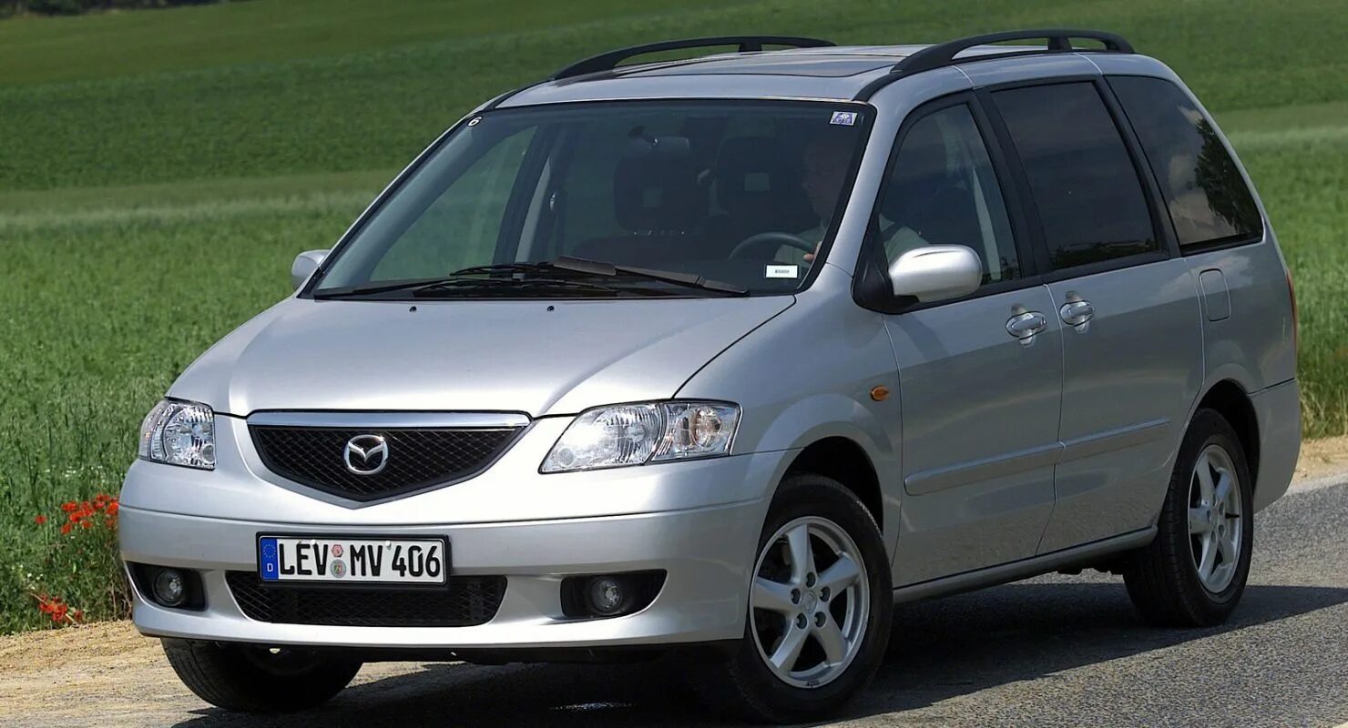 Мазда мпв поколения. Мазда МПВ 2. Mazda MPV 3. Mazda MPV 3 2006. Mazda MPV 2 поколение.