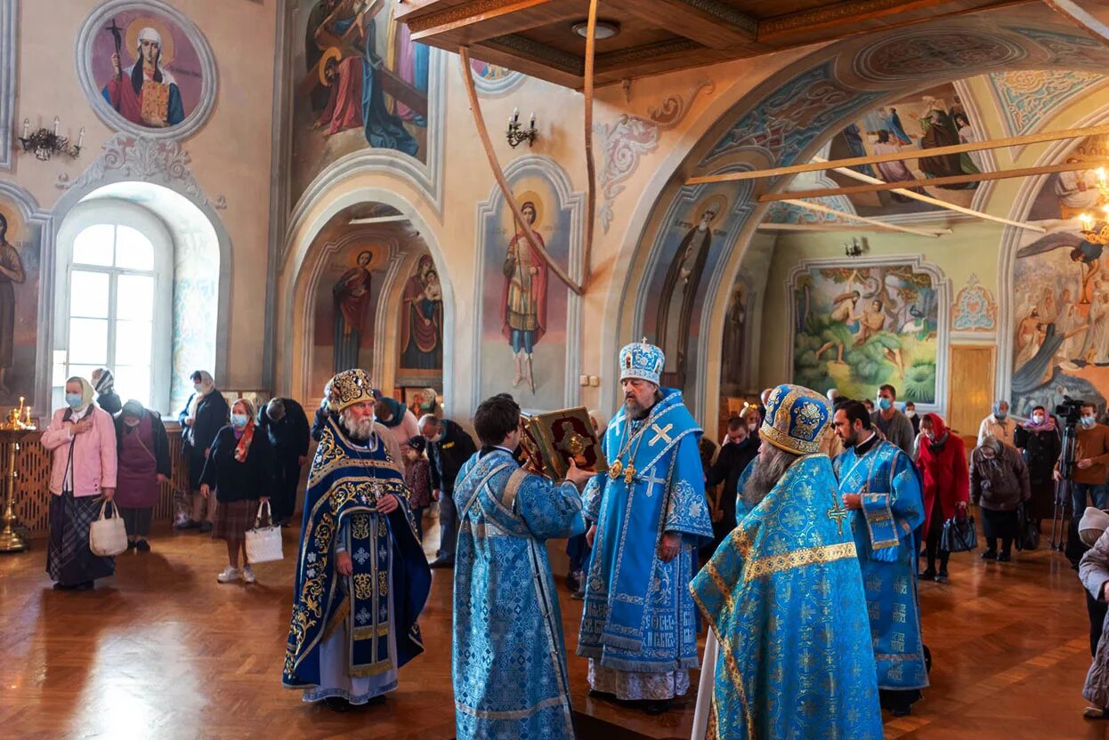 Службы церковь в белгороде