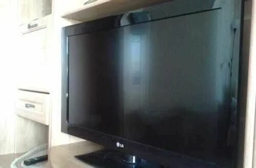 Телевизор lg бу. LG 32lk430. Телевизор LG 32lk430. Телевизор LG 42 дюйма 2011 года. Телевизор LG 2011 32 дюйма.