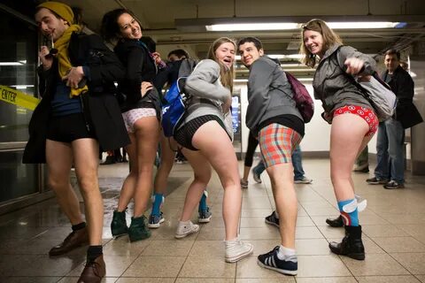 the no pants subway ride set-Picture:ceabijidbbj.