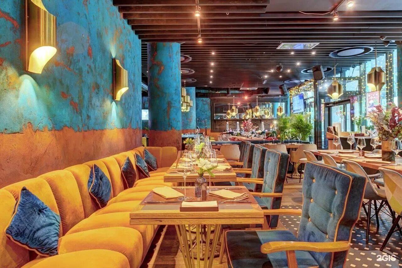 Steakhouse казань марриотт. Марриотт, стейк хаус нью йорк. Марриотт, стейк хаус нью йорк. Шеф арбат ресторан. Стейк хаус звезды арбата.