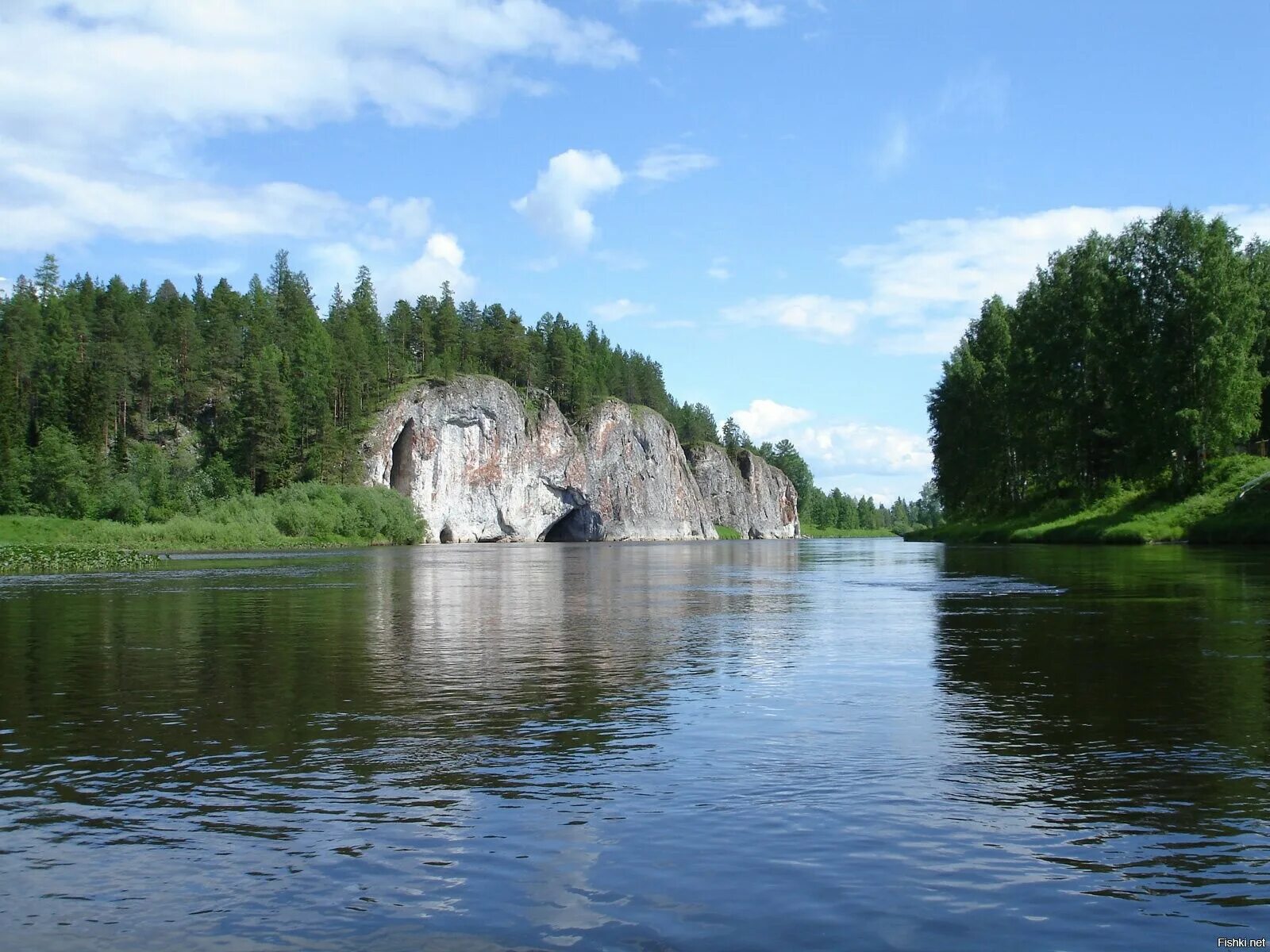 Река Сосьва Денежкин камень. Река Сосьва камень. Денежкин камень сплав по реке Сосьва. Заповедник Денежкин камень река Сосьва.