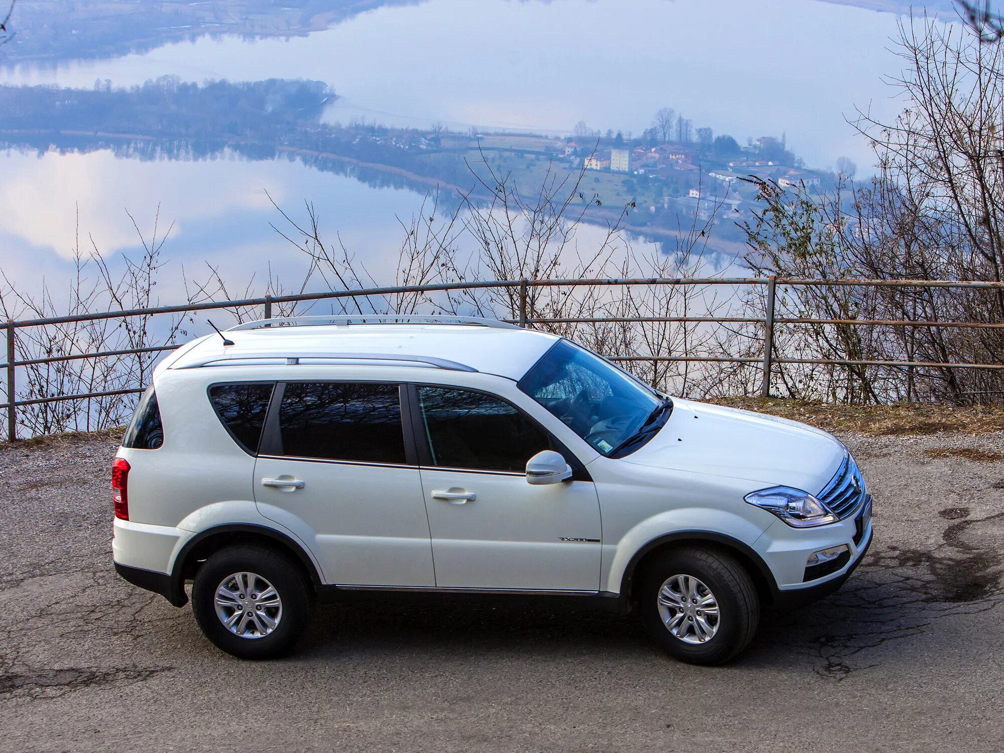 Санг енг рекстон поколения. ССАНГЙОНГ Рекстон. SSANGYONG Rexton w. Санг Йонг Рекстон 3. Санг Йонг Рекстон 2016.