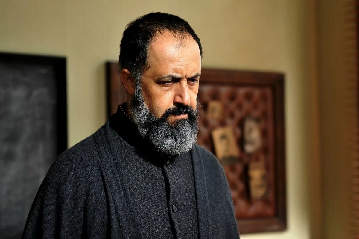 Мехмет Озгюр. Мехмет Озгюр 2020. Мехмет Озгюр турецкий актёр. Низама аль мулька