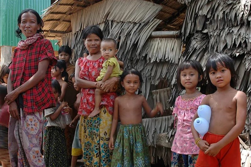 Камбоджа народ. Камбоджа племя креунг. Горные кхмеры Камбоджа. Кхмеры Мон-Кхмерские народы.