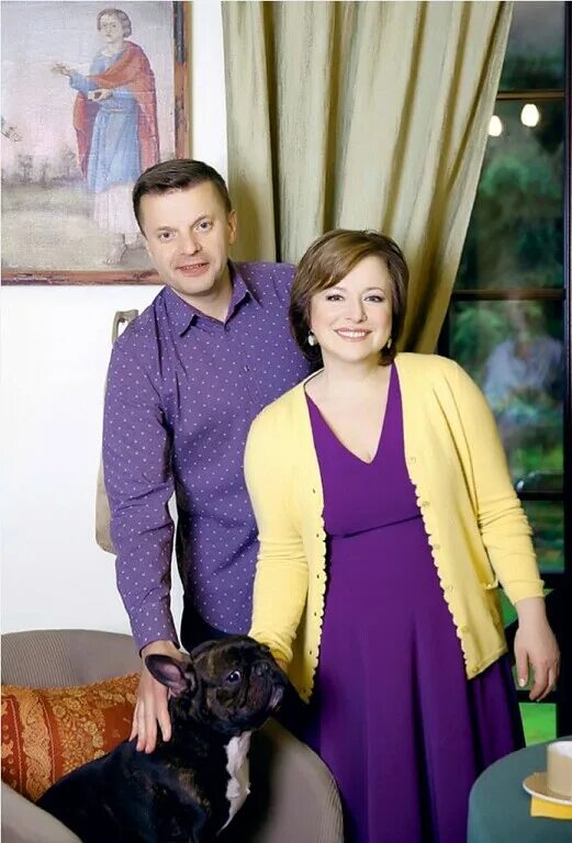 Парфенов где живет 2023. Парфёнов леонид нтв. Жена леонида парфенова елена чекалова. Леонид парфенов внук миша. Леонид парфенов 2023.