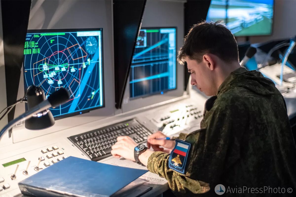 главный центр разведки космической обстановки гц рко. военно-космические силы министерства обороны рф. центр управления космическими силами. главный центр предупреждения о ракетном нападении солнечногорск. центр управления космическими силами.