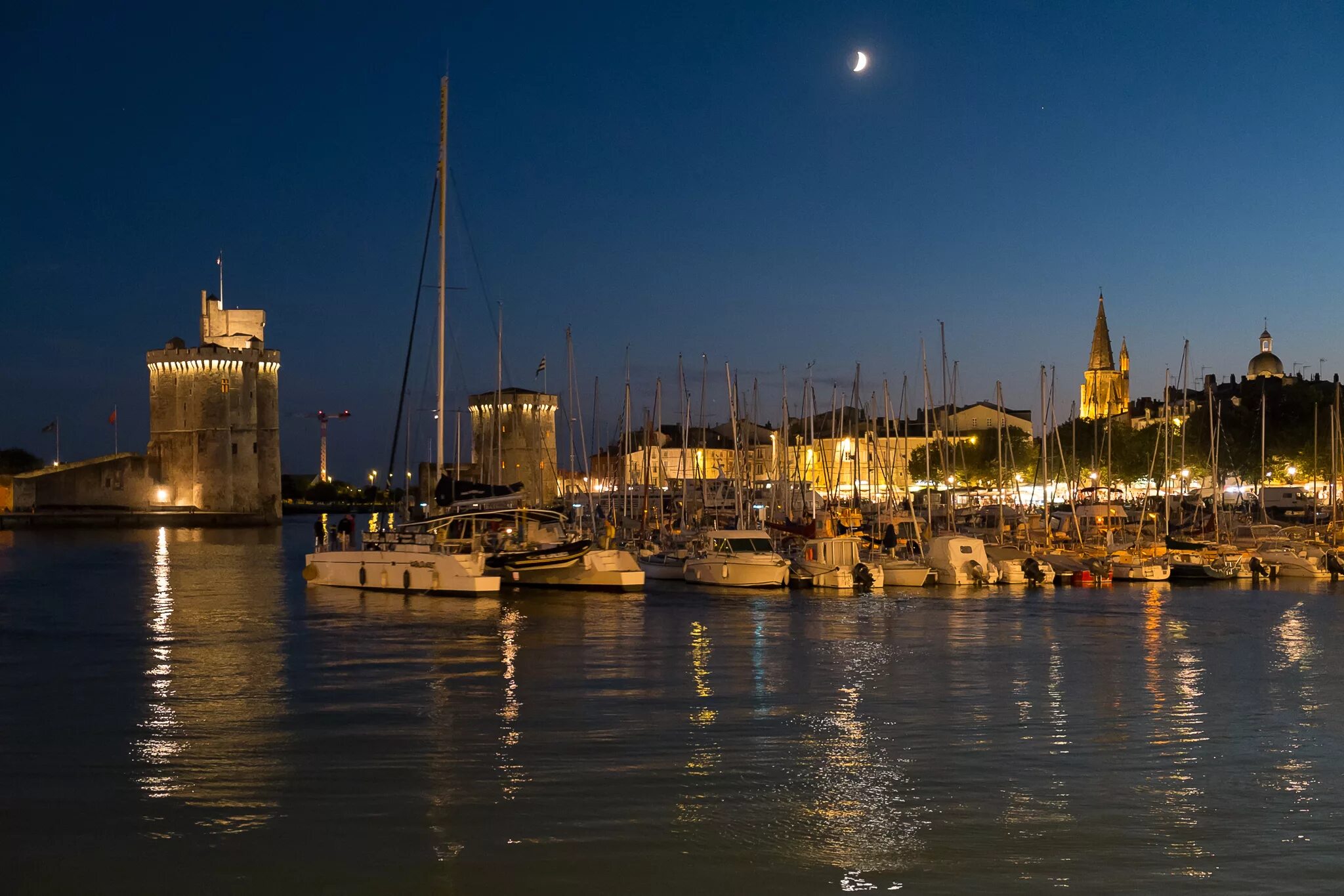 Ля г. Ля г. Ла рошель фото города. Ля г. Ля рошель достопримечательности.