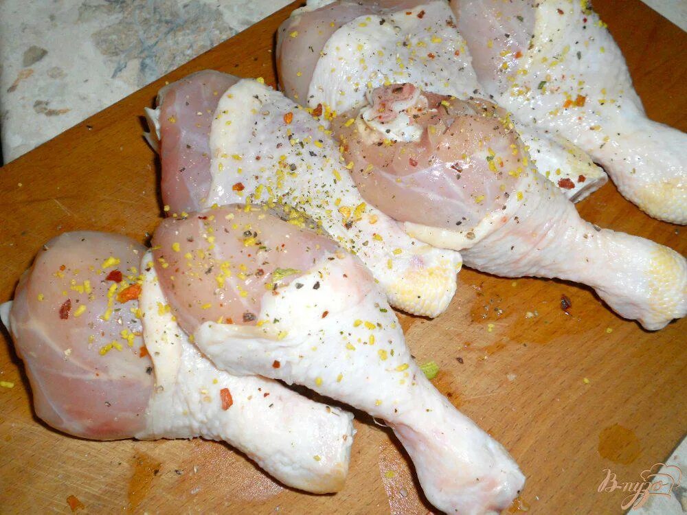 Куриные голени с картошкой духовке в рукаве. Куриные голени с картошкой в рукаве. как приготовить куриные ножки в рукаве. курица в белье.
