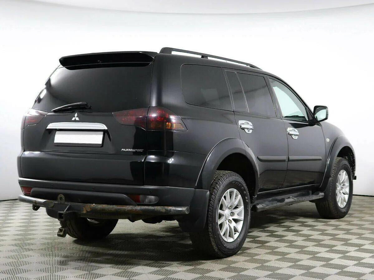 Mitsubishi pajero sport 2012. Mitsubishi Pajero Sport 2011. Митсубиси Паджеро спорт 2011г. Мицубиси Паджеро спорт 2.5, 2011 год.