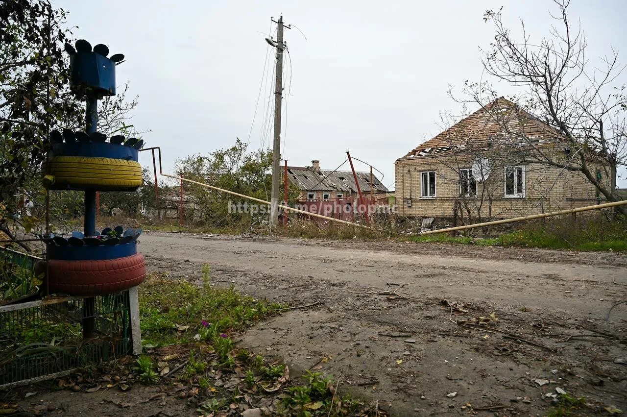 Бахмут Зайцево. Зайцево (Светлодарская городская община). Зайцево ДНР. Пос Зайцево Горловка.