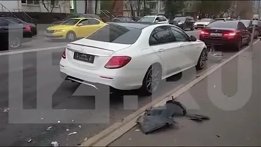 Сбитый мерседесом. Сбитый мерседесом