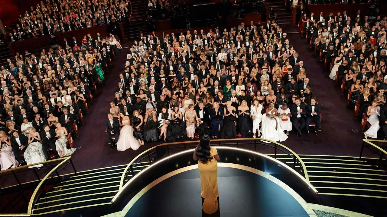 Где проходит оскар. Оскар 2020 зал. Церемония вручения премии Оскар Лос-Анджелес БТС. Зал вручения Оскара.